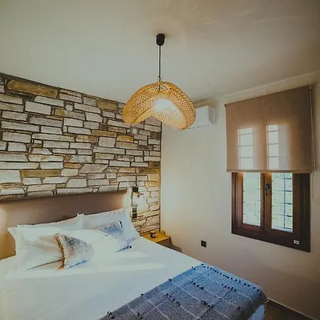 Peri Elxis Luxury Hotel de apartamente Mourésion
