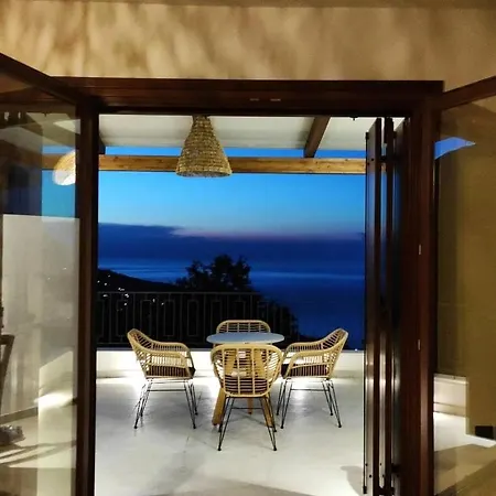 Peri Elxis Luxury * Mourésion
